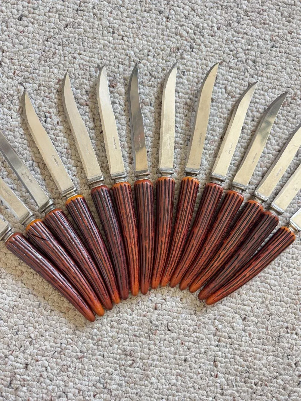 Set of 14 Steak Knives Vintage Stainless Steel Faux Antler Wood Grain Handle
